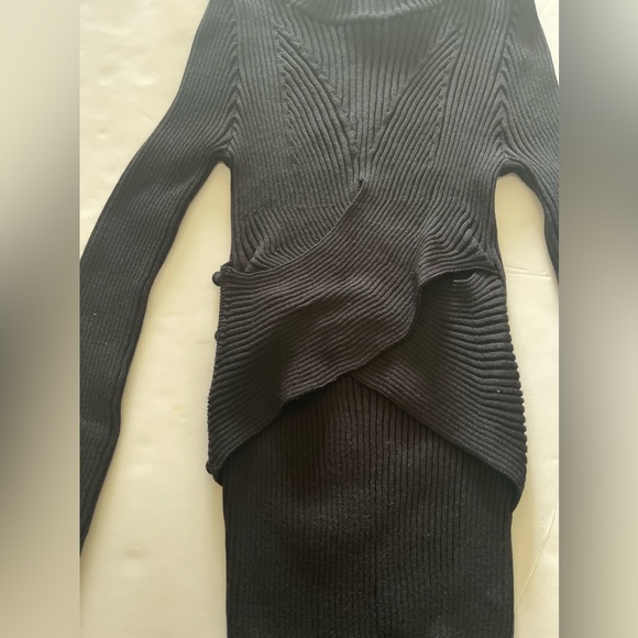 ZARA Black Buttoned Knit Mini Dress - Picture 7 of 8